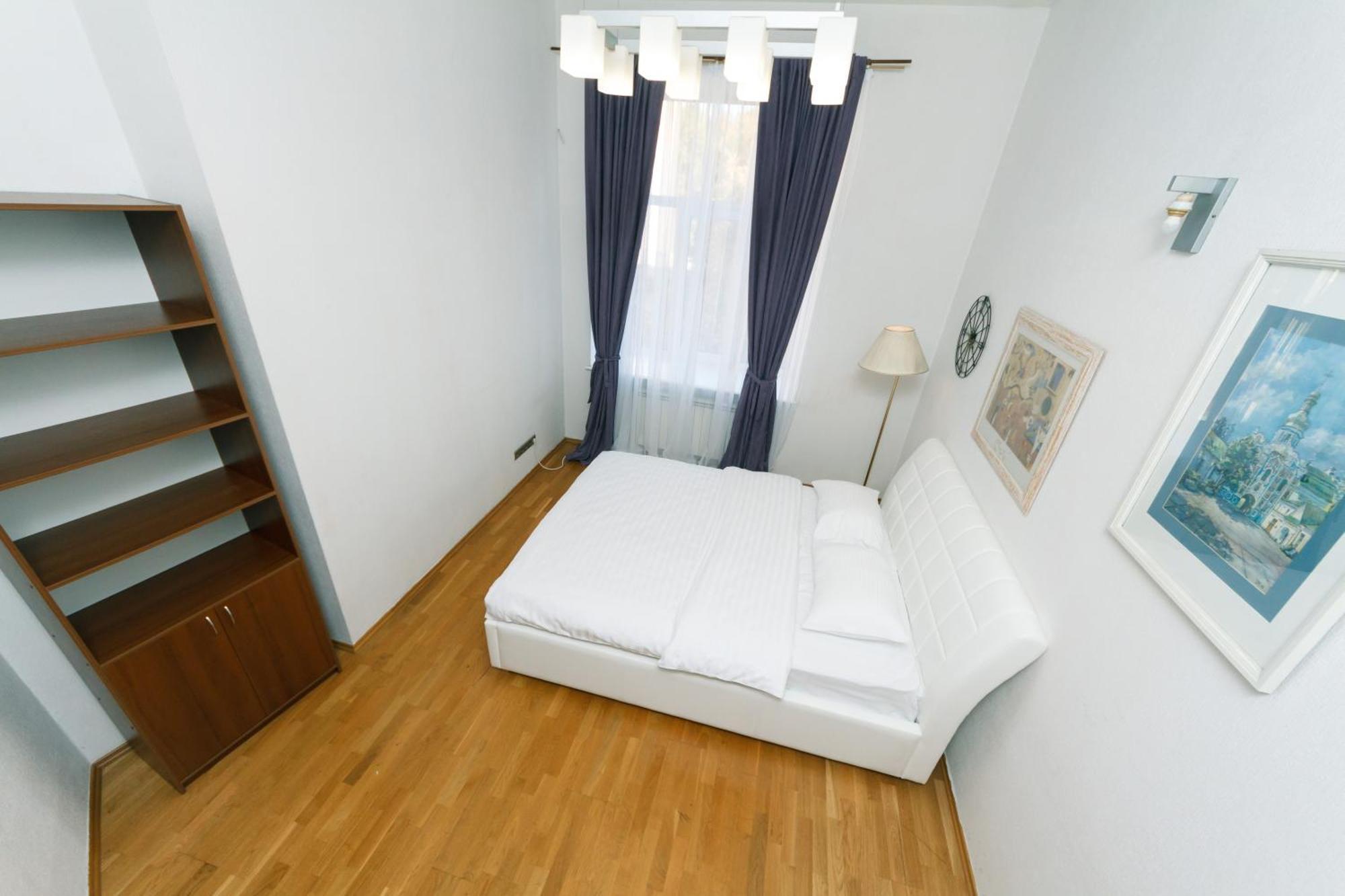 Appartamento Lux Near Maidan, Khreschutyk 3Br Kiev Esterno foto