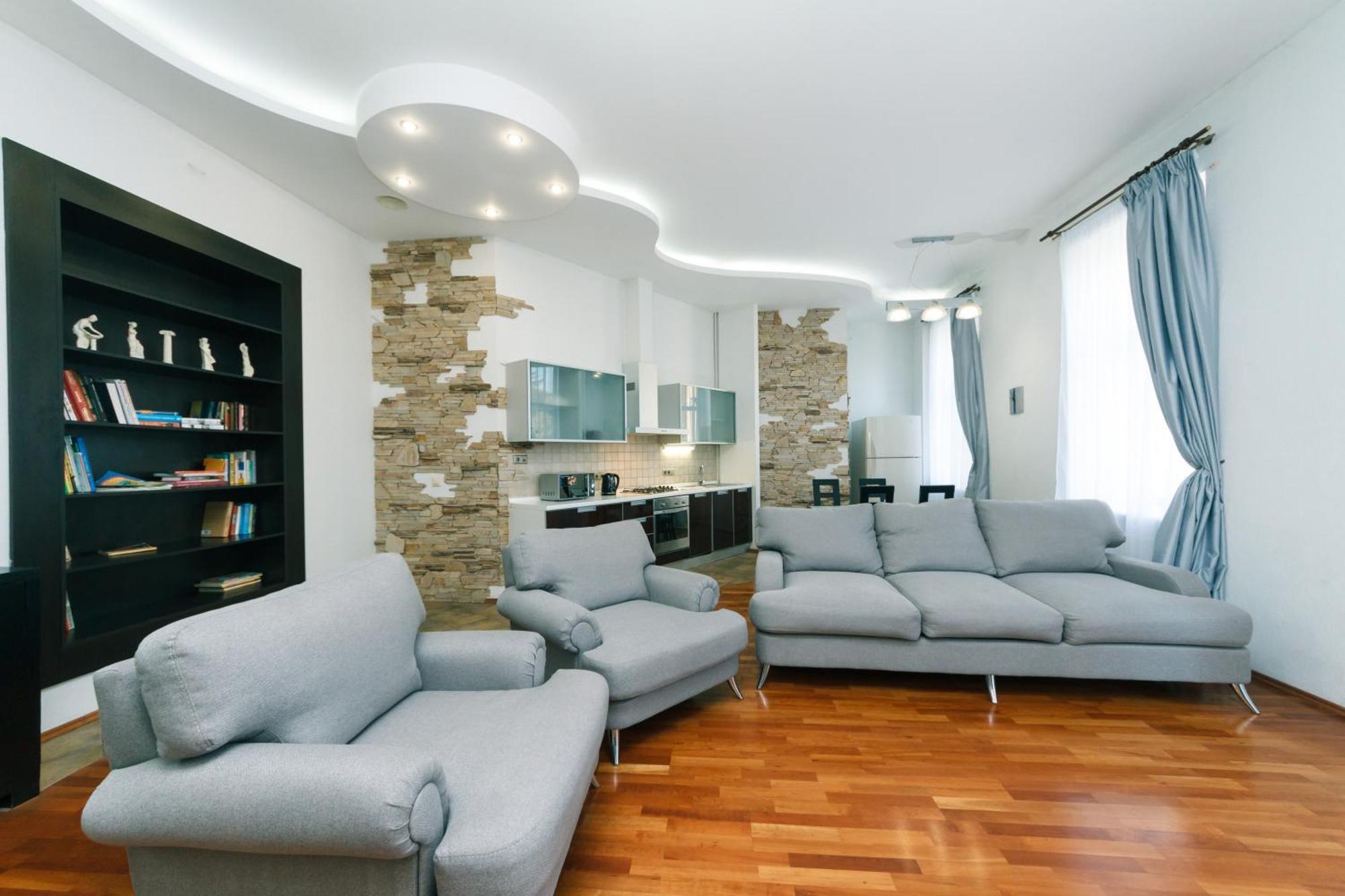 Appartamento Lux Near Maidan, Khreschutyk 3Br Kiev Esterno foto