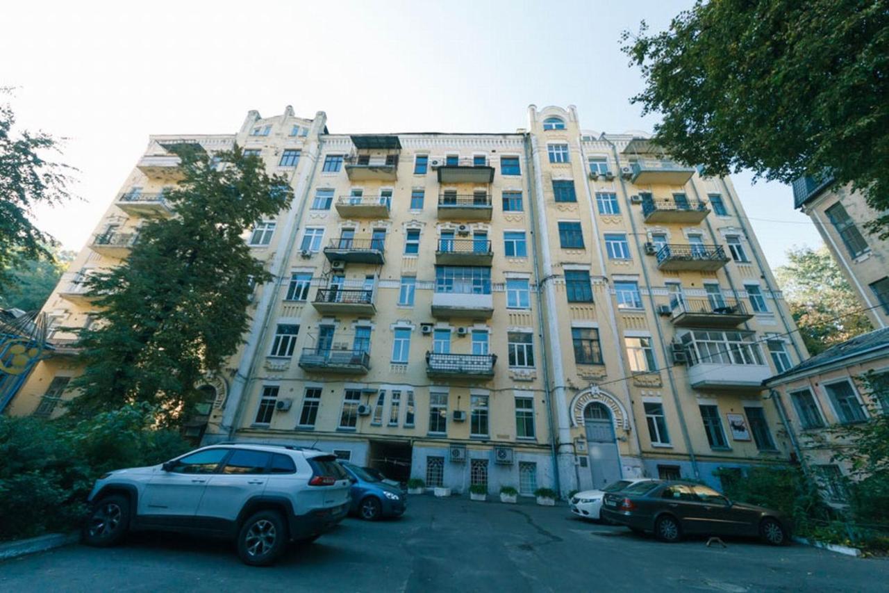 Appartamento Lux Near Maidan, Khreschutyk 3Br Kiev Esterno foto